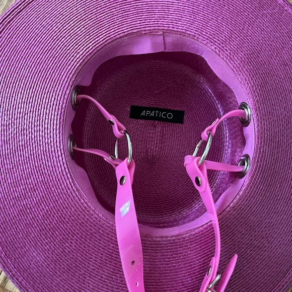 Hot pink cowboy hat with chinstrap! - Picture 7 of 7